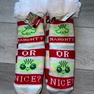 Star Wars The Mandalorian, Holiday Women's Slipper Socks, Size 4-10 NWT